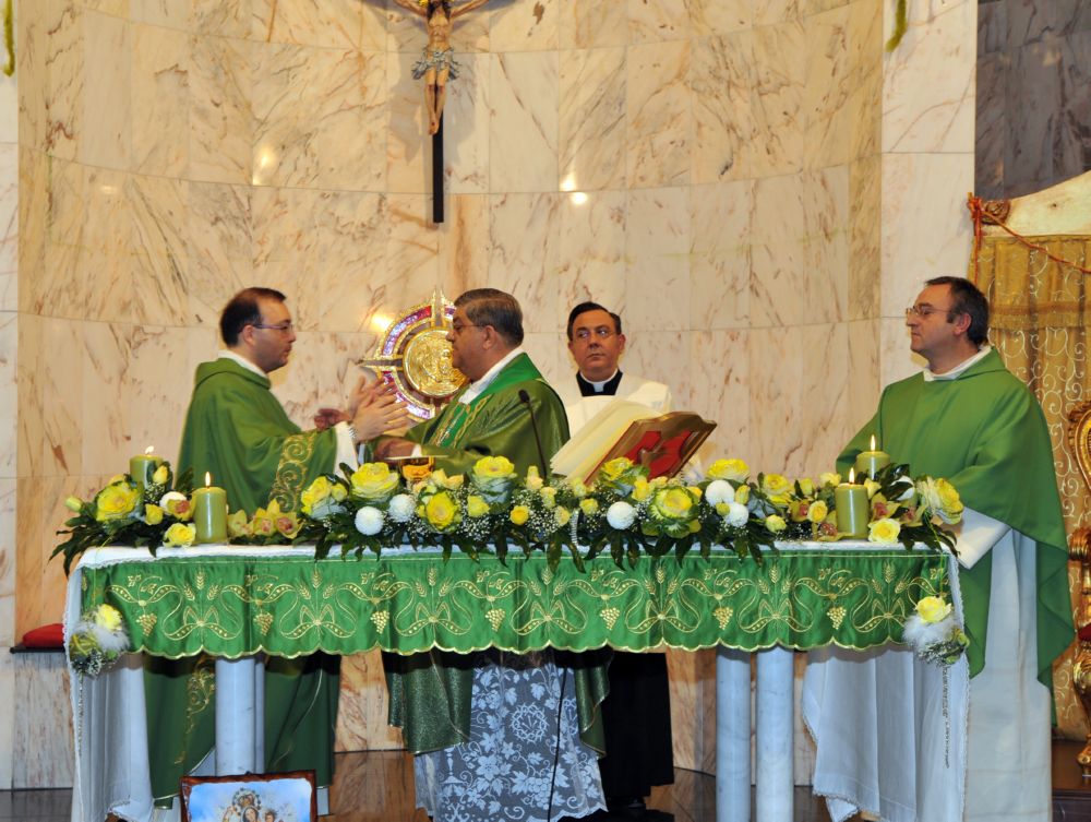 possesso-canonico-don-doriano-12-11-2011 (76)